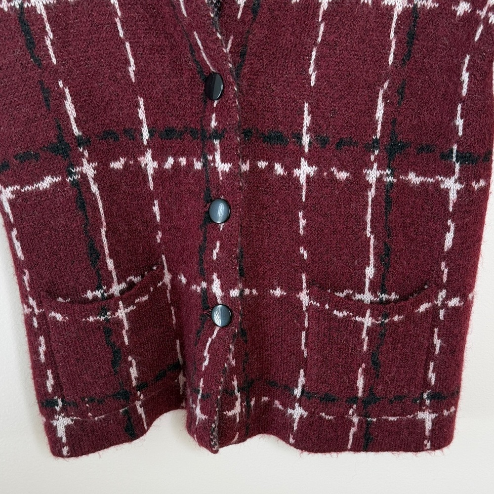 Adrienne Vittadini Burgundy Preppy Cardigan Size M - Picture 8 of 11